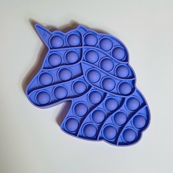 Walmart’s Way to Celebrate! Valentine’s Day Fidget Toys - Picture 2 of 4